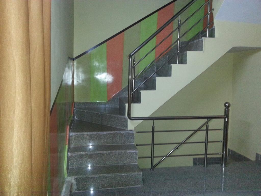 गेस्ट हाउस Shiva